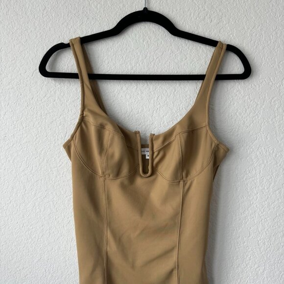 Good American tan corset bodysuit🦪🍸✨ - Picture 3 of 8